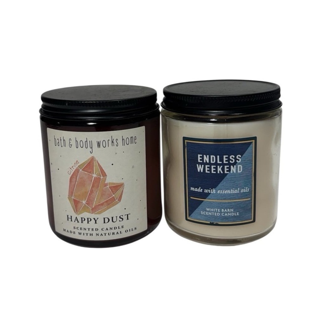 Bath & Body Works Happy Dust Endless Weekend 7oz 2 Single Wick Candle White Barn